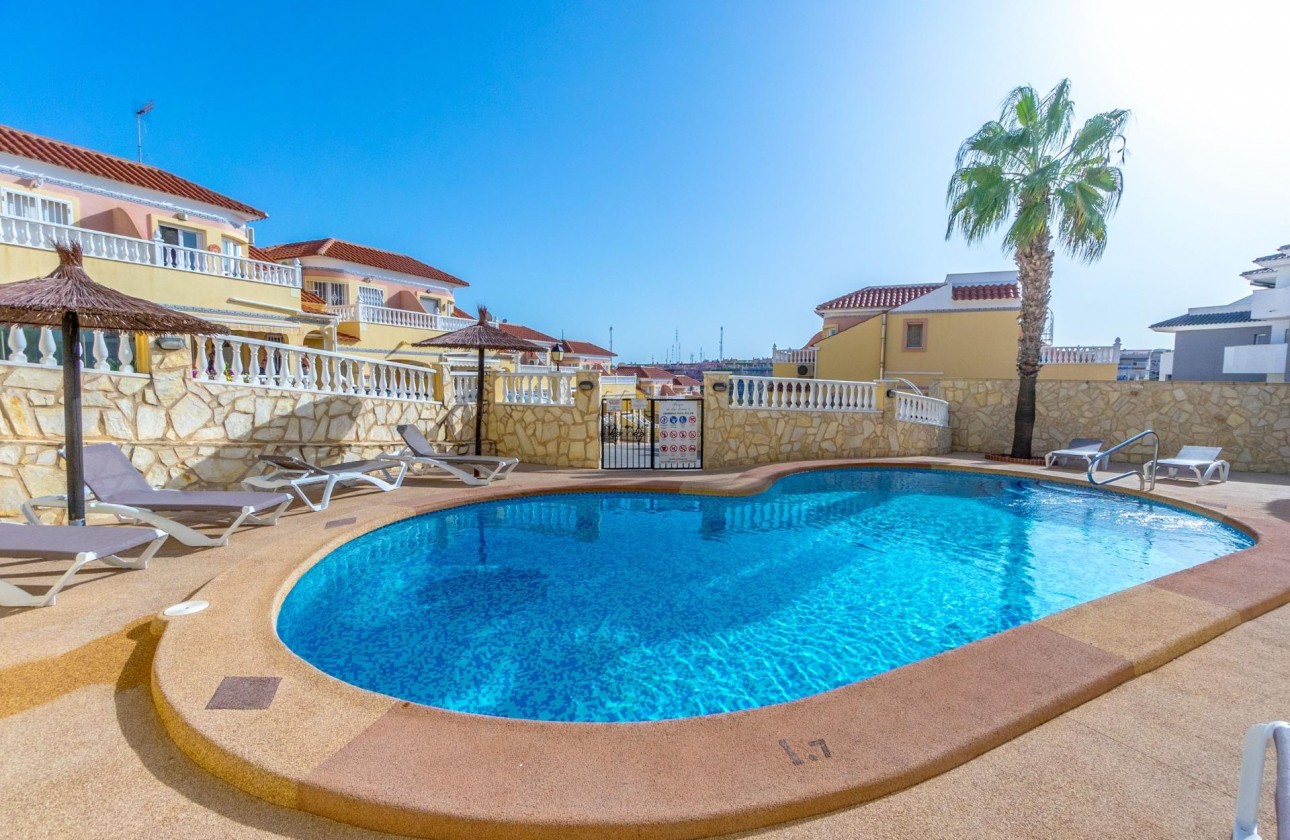 Reventa - Terraced house - Orihuela Costa - Las Filipinas