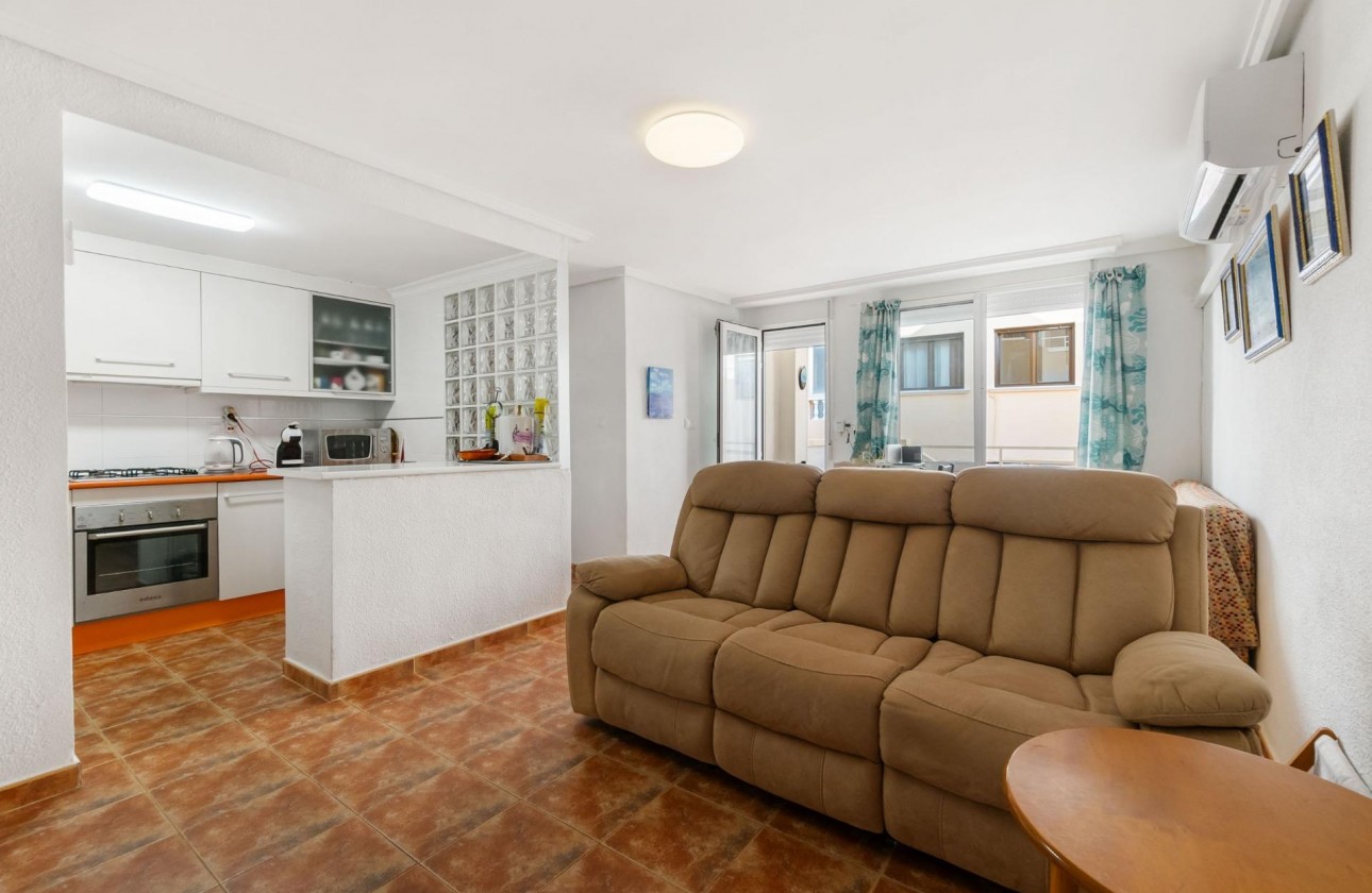 Resale - Apartment - Torrevieja - La Mata