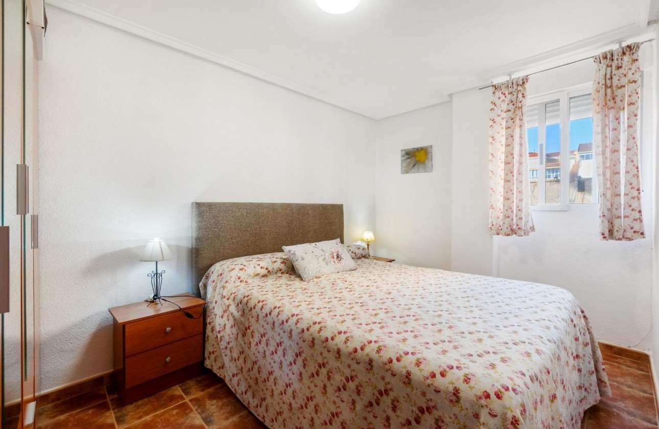 Resale - Apartment - Torrevieja - La Mata