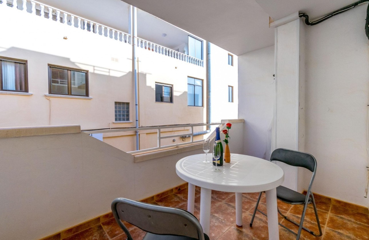 Resale - Apartment - Torrevieja - La Mata