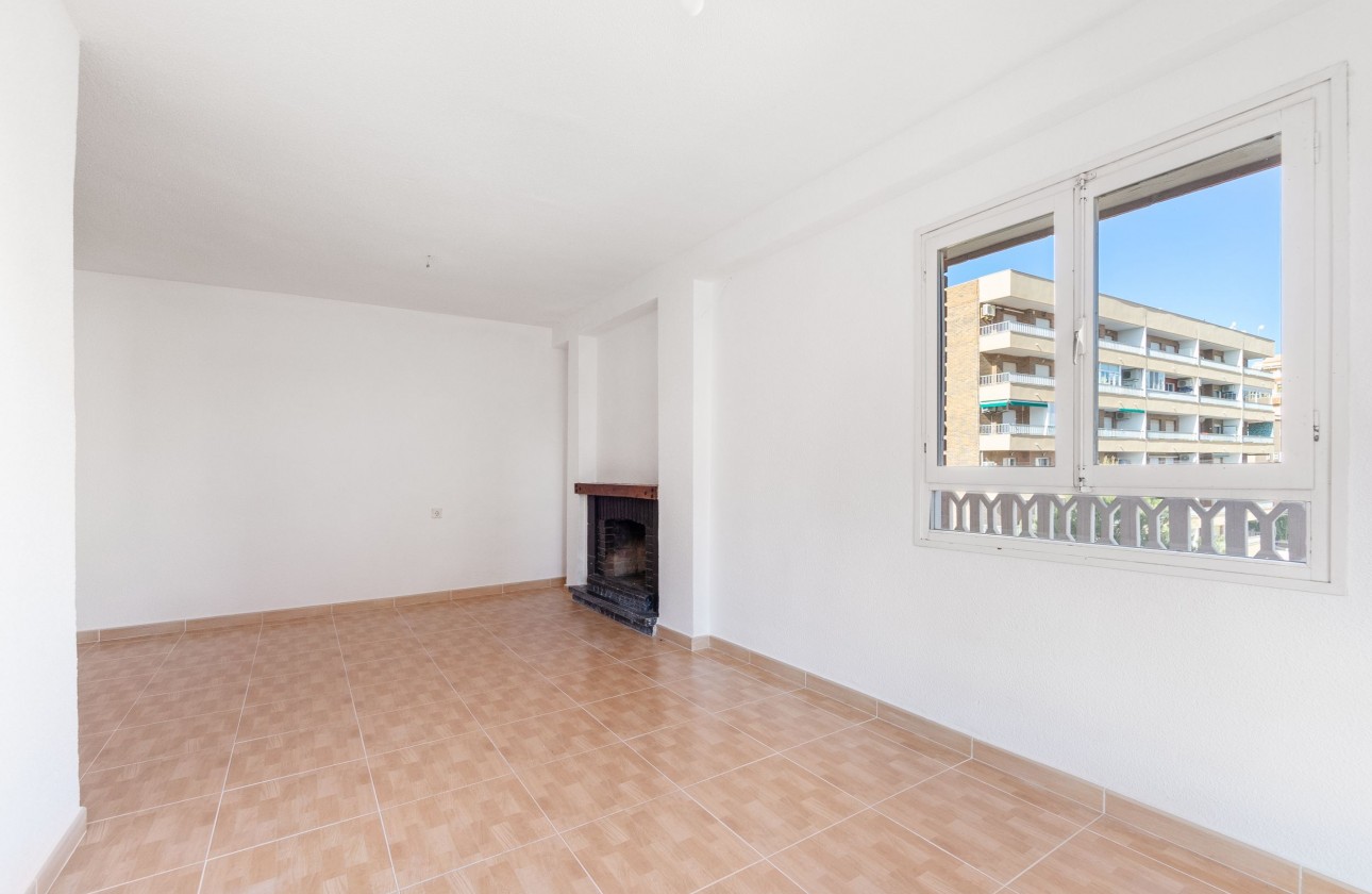 Reventa - Apartamento - Punta Prima