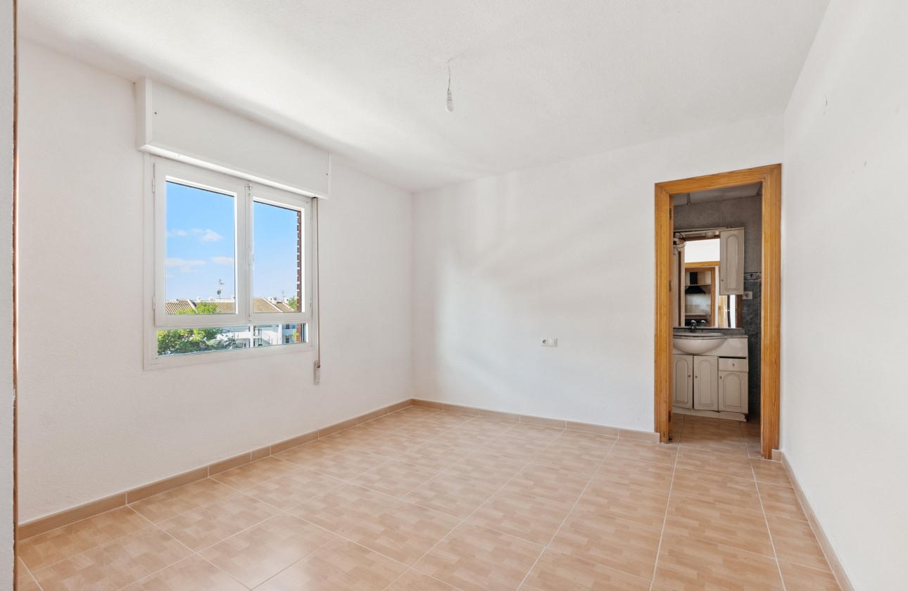 Reventa - Apartamento - Punta Prima