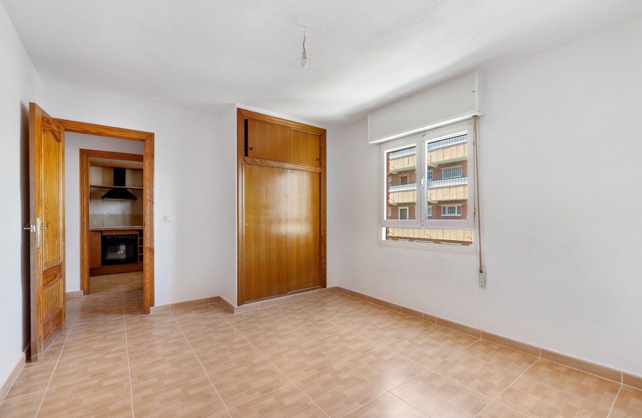 Reventa - Apartamento - Punta Prima