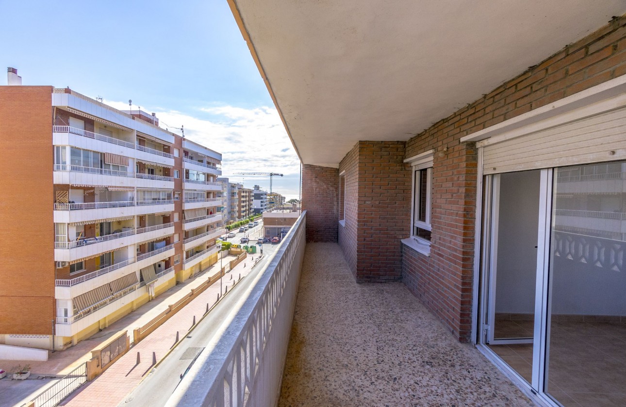 Reventa - Apartamento - Punta Prima