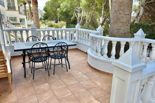 Resale - Villa - Villamartin