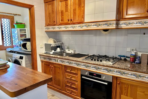 Resale - Villa - Villamartin
