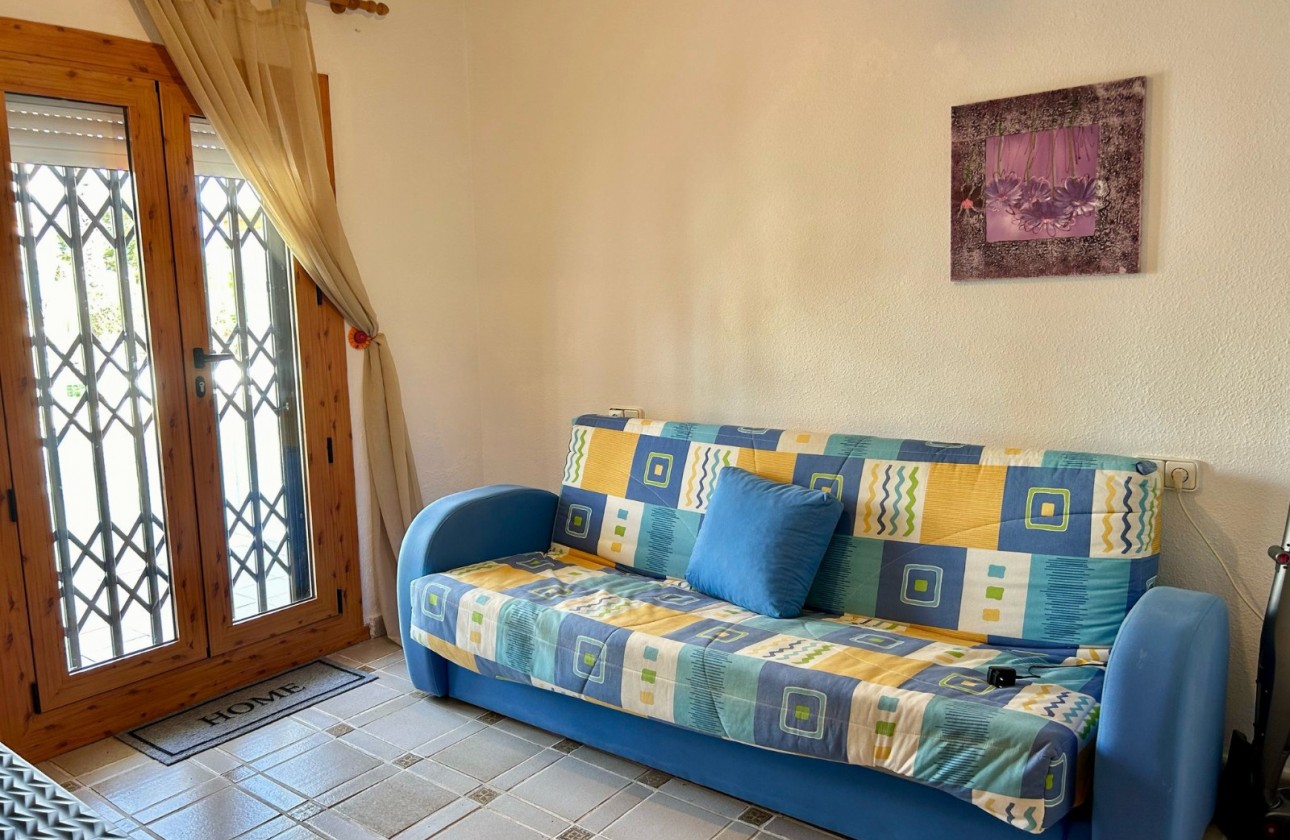 Resale - Villa - Villamartin