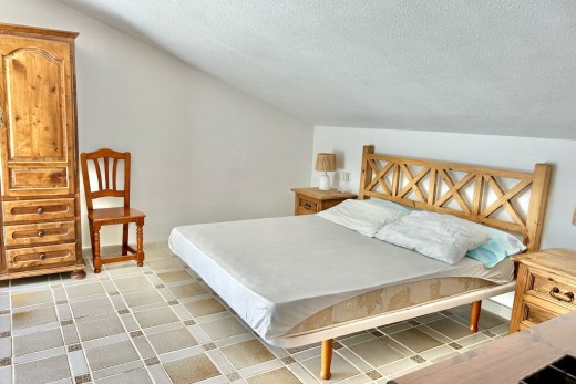 Resale - Villa - Villamartin