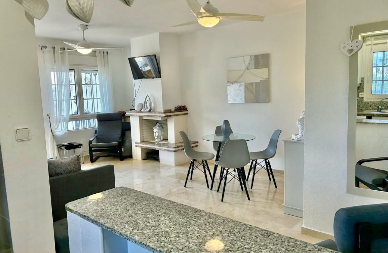 Resale - Apartment - Las Ramblas