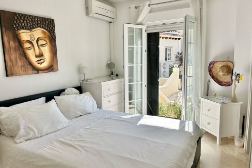 Resale - Apartment - Las Ramblas