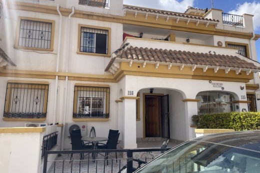 Resale - Townhouse - Torrevieja