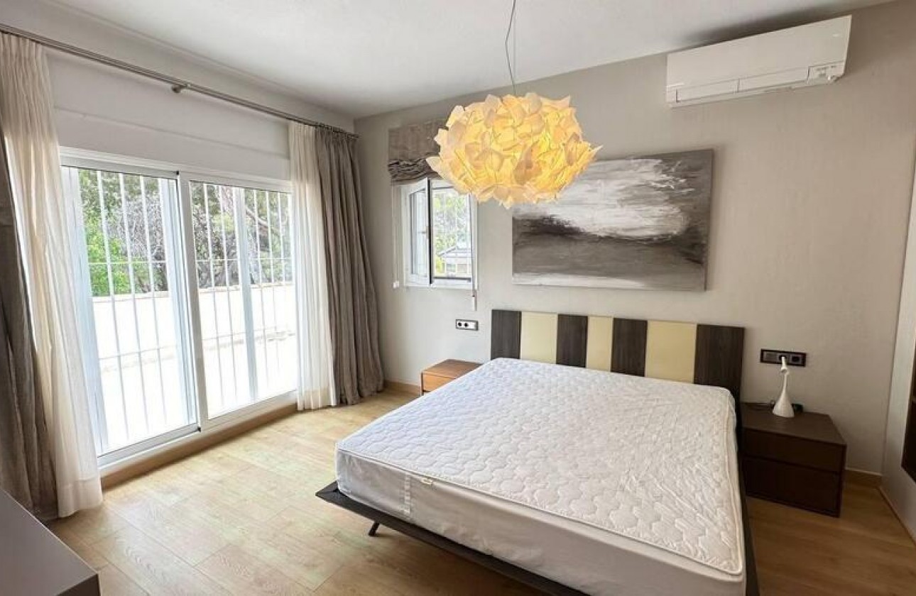 Återförsäljning - Luxury Villa - Campoamor