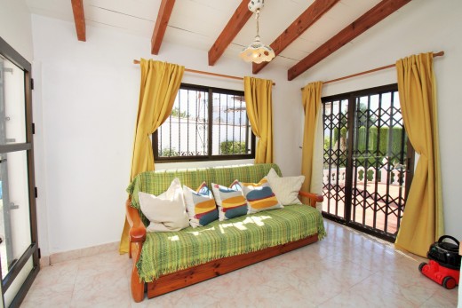 Resale - Villa - Villamartin