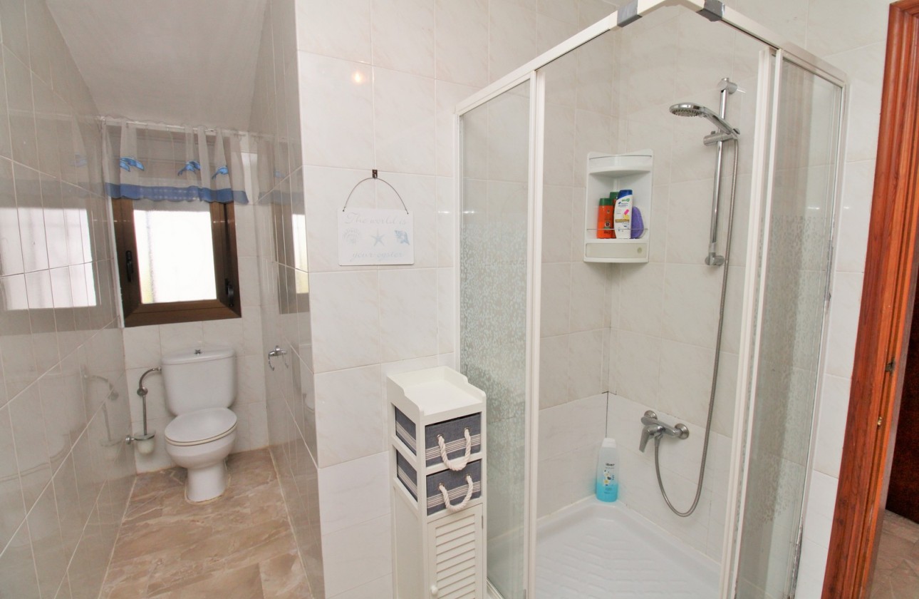 Resale - Villa - Villamartin