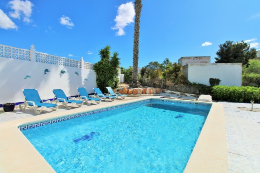 Resale - Villa - Villamartin