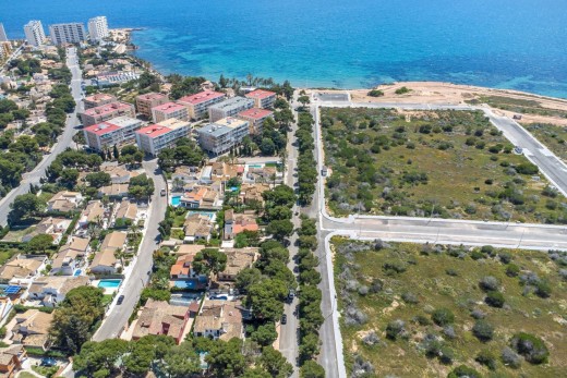 Resale - semi-detached-villa - Punta Prima