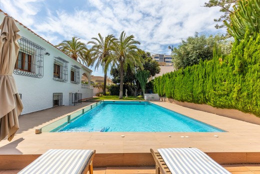 Resale - Villa - Torrevieja - Rocio del Mar