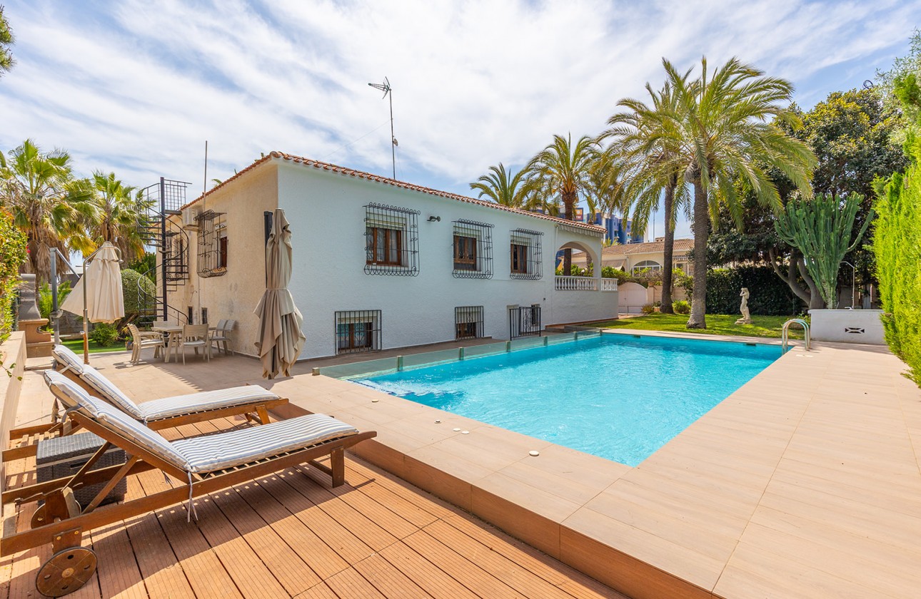Resale - Villa - Torrevieja - Rocio del Mar