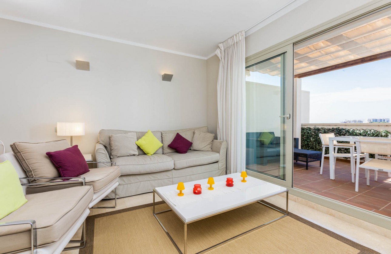 Resale - Apartment / Flat - Las Colinas