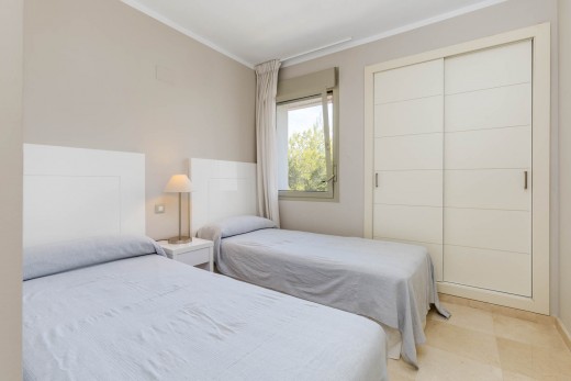 Resale - Apartment / Flat - Las Colinas