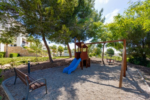 Resale - Apartment / Flat - Las Colinas