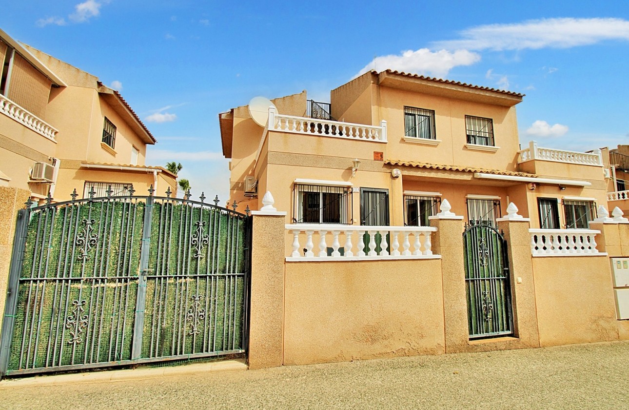 Resale - Townhouse - Villamartin - PAU 8