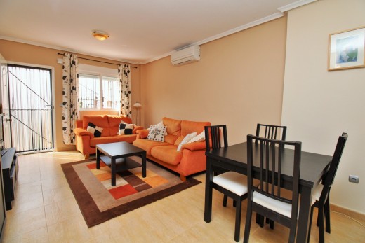 Resale - Townhouse - Villamartin - PAU 8