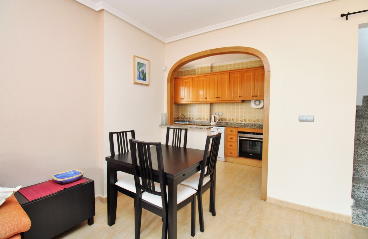 Resale - Townhouse - Villamartin - PAU 8