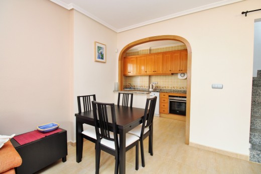 Resale - Townhouse - Villamartin - PAU 8