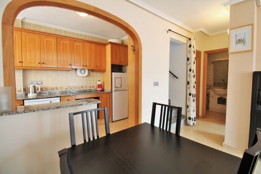 Resale - Townhouse - Villamartin - PAU 8