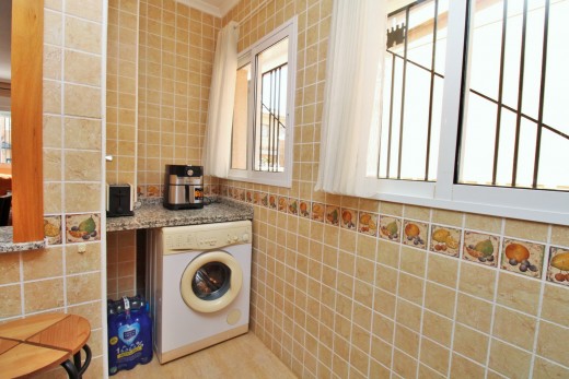Resale - Townhouse - Villamartin - PAU 8