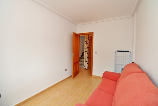 Resale - Townhouse - Villamartin - PAU 8