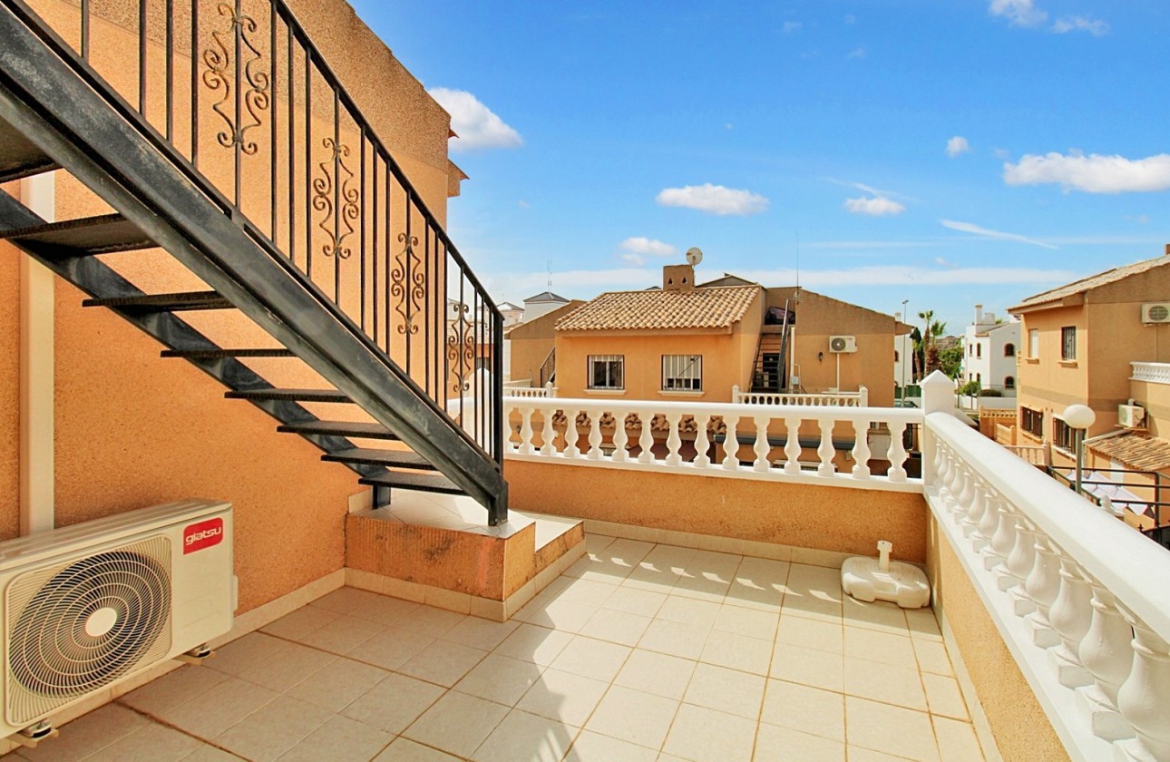 Resale - Townhouse - Villamartin - PAU 8