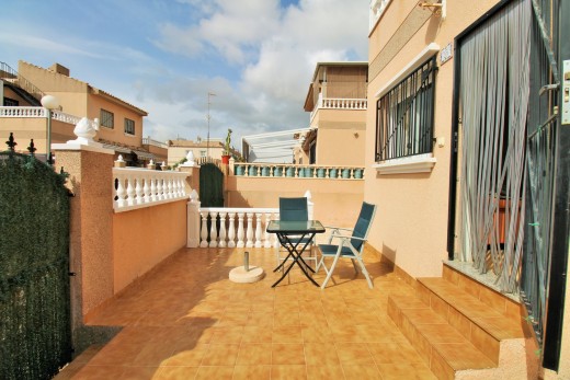 Resale - Townhouse - Villamartin - PAU 8