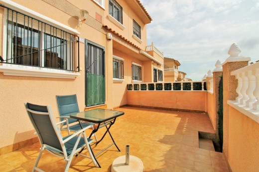 Resale - Townhouse - Villamartin - PAU 8