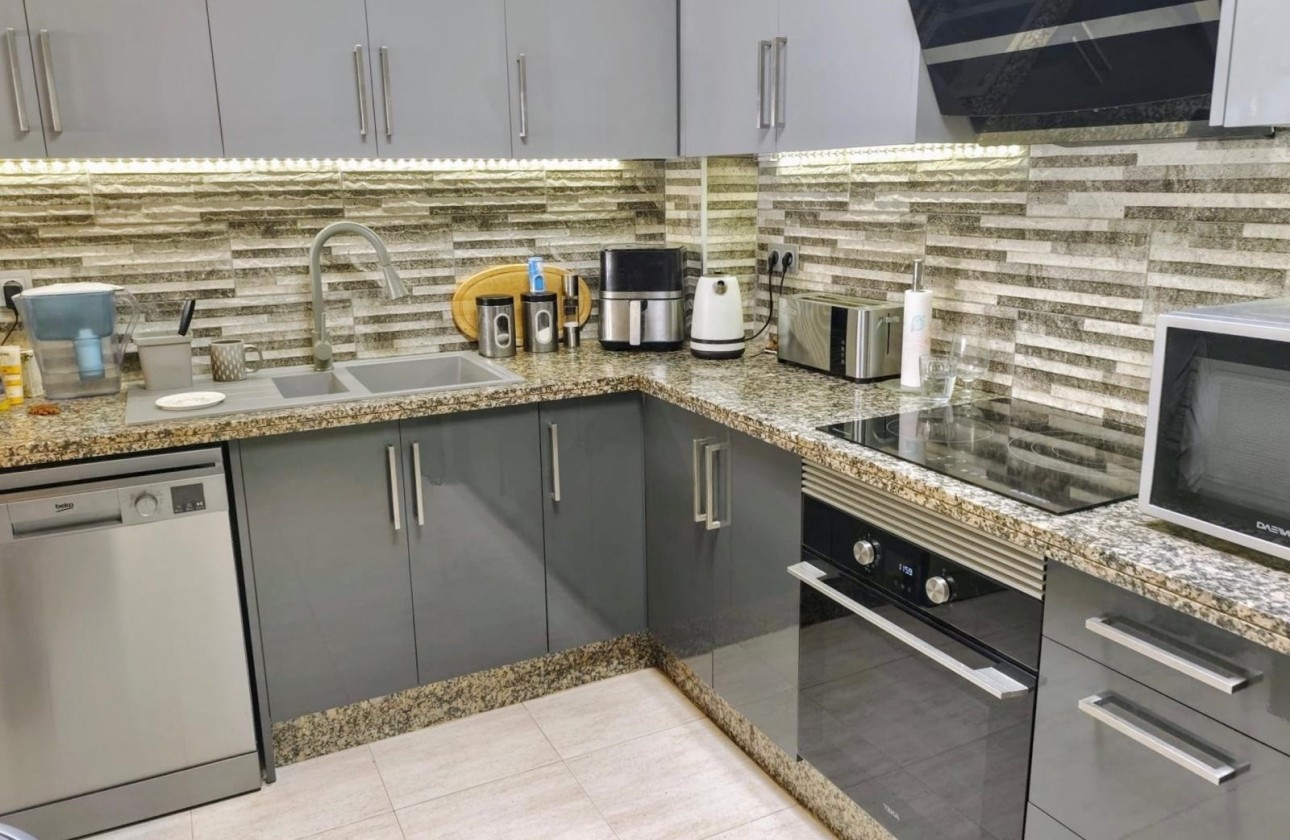 Resale - Duplex - Orihuela Costa - Villamartin
