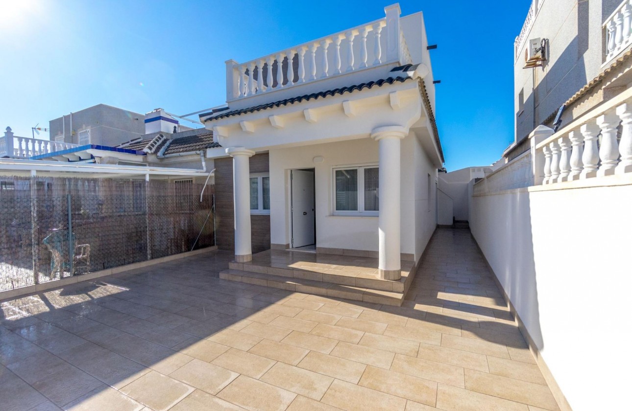 Resale - Villa - Torrevieja - El chaparral