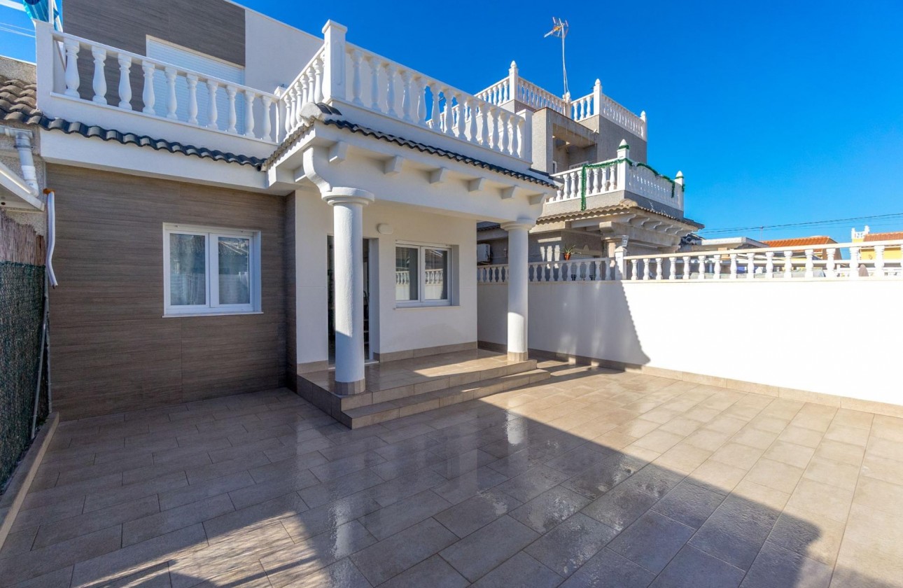 Resale - Villa - Torrevieja - El chaparral