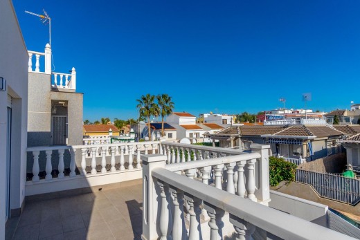 Resale - Villa - Torrevieja - El chaparral