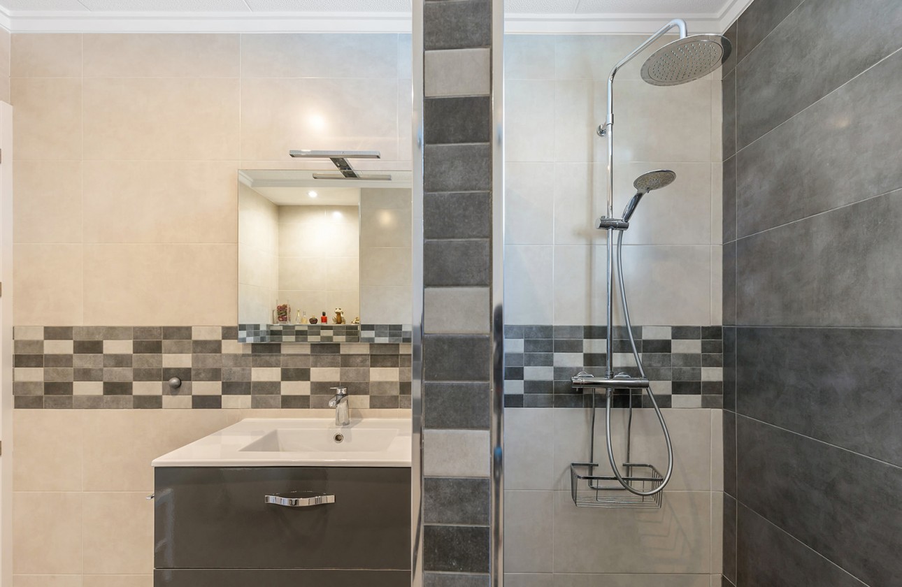 Reventa - Chalet - Orihuela - Orihuela Costa