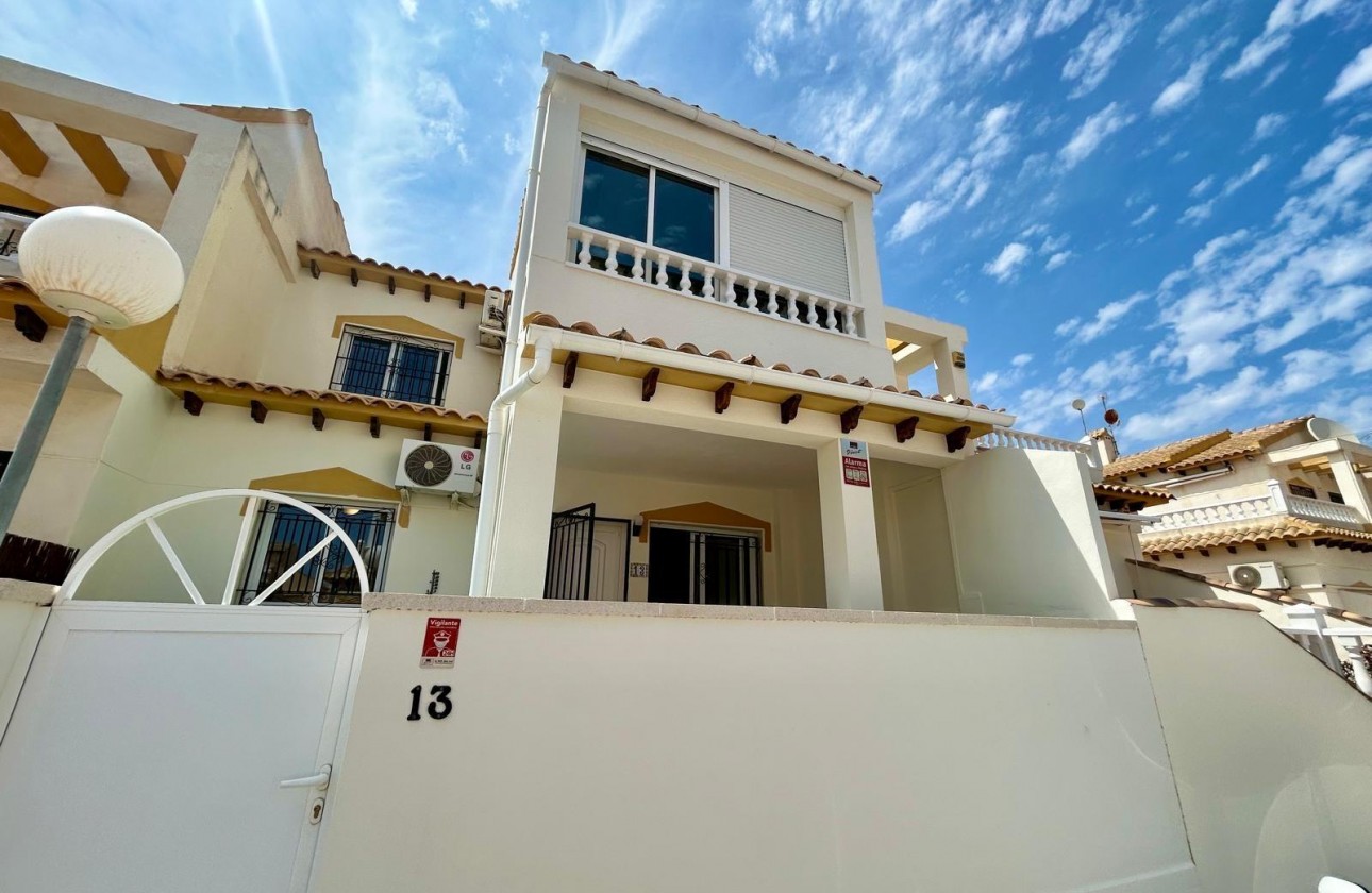 Återförsäljning - Terraced house - Orihuela - Urbanización Perla del Mar