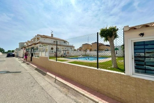 Återförsäljning - Terraced house - Orihuela - Urbanización Perla del Mar