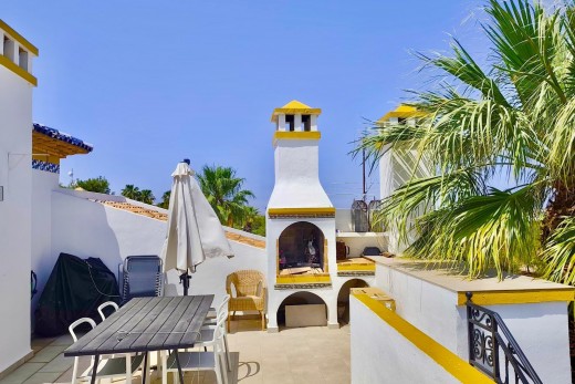 Resale - Apartment - Villamartin