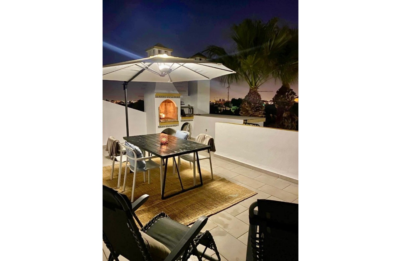 Resale - Apartment - Villamartin