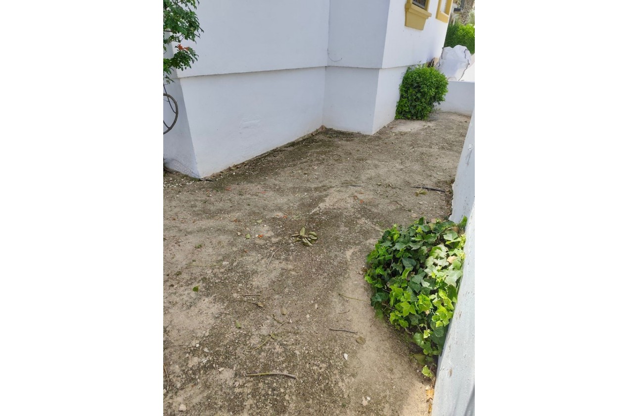 Resale - Apartment - Villamartin