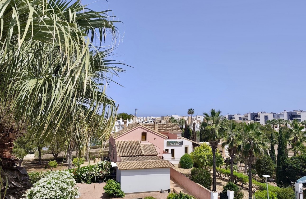 Resale - Apartment - Villamartin