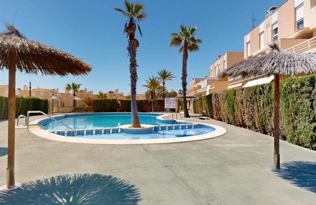 Reventa - Apartamento - Orihuela Costa - Campoamor