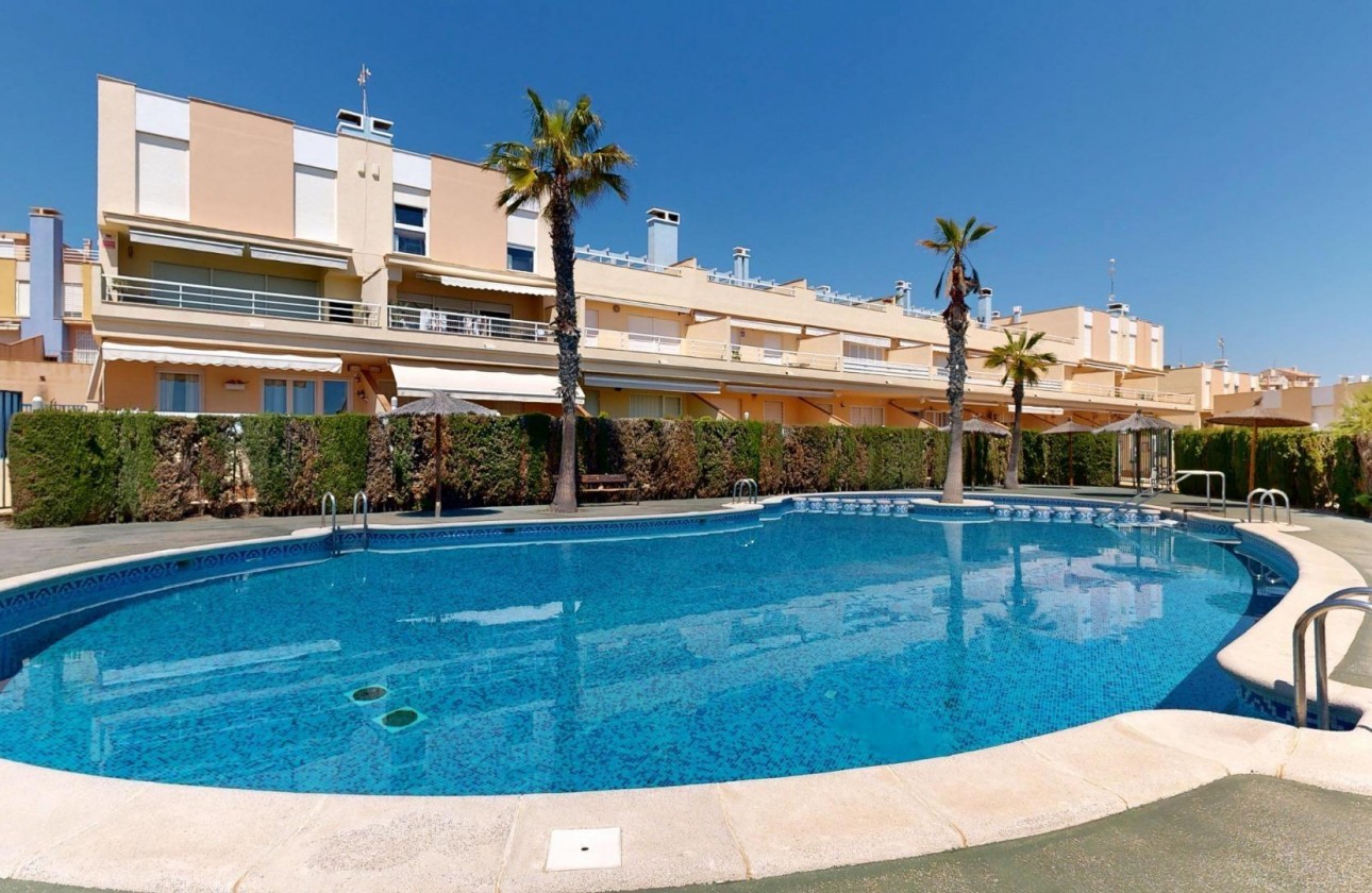 Reventa - Apartamento - Orihuela Costa - Campoamor