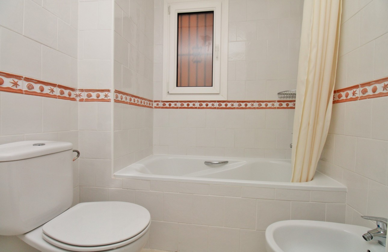 Reventa - Apartamento - Playa Flamenca
