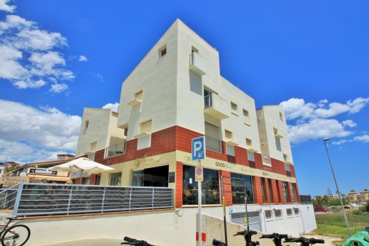 Reventa - Apartamento - Villamartin